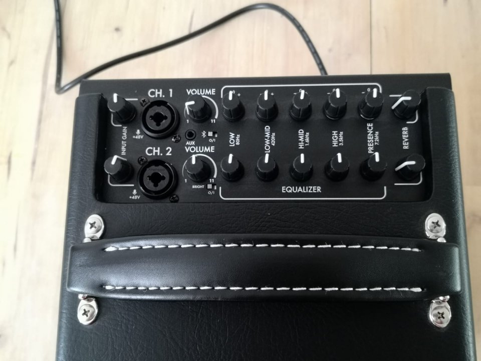 Ampli Henriksen The BUD SIX - mint / con garantía