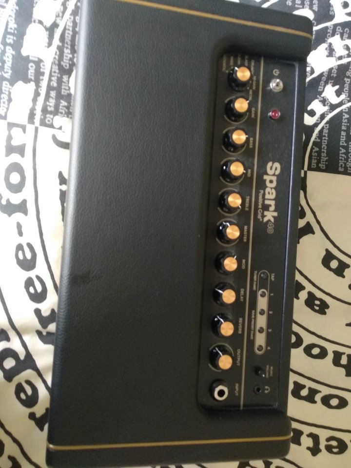 Positive Grid Spark 40 Black