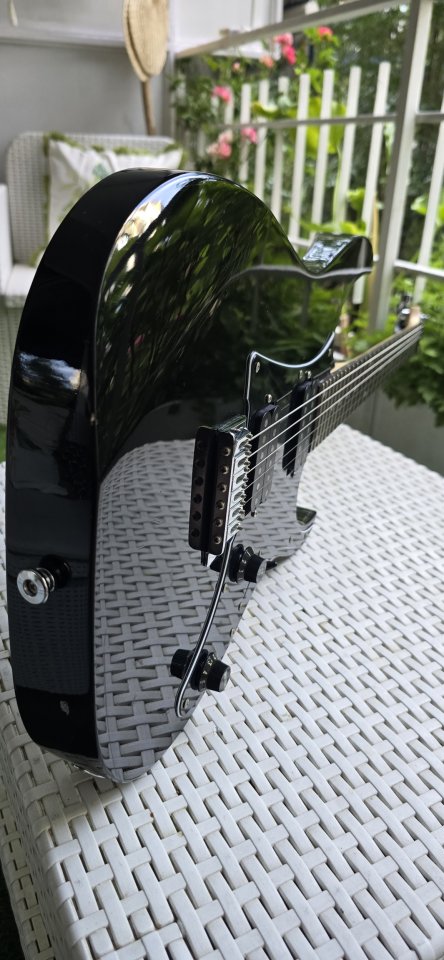 Guitarra Eléctrica Ibanez de segunda mano · Foto 10 de 10 · Madrid · 150 €