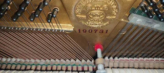 Piano Vertical Kawai K8 de segunda mano · Foto 5 de 9 · Madrid · 2495 €