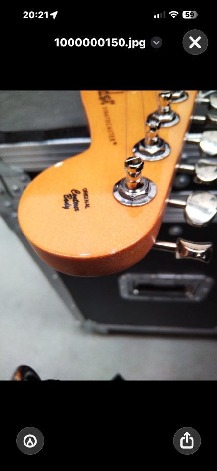 FENDER Player II Stratocaster MN Hialeah Yellow de segunda mano · Foto 7 de 8 · Almería · 600 €