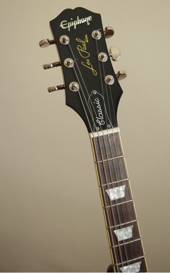 Epiphone Les Paul Classic Honey Burst. IMPECABLE Y MEJORADA