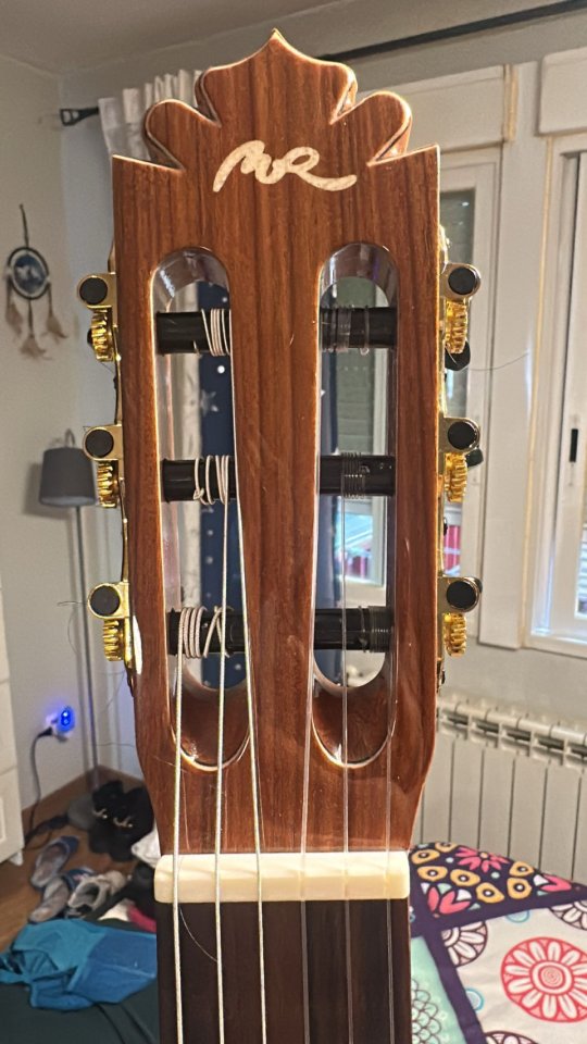 Manuel Rodriguez Electroacústica Café Cortado Cutaway