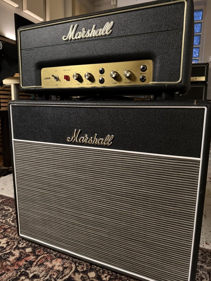 Marshall 2061x + Marshall 1x12 1974CX de segunda mano · Sevilla · 1600 €