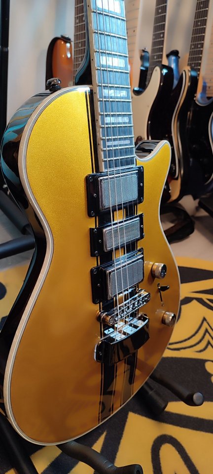 Hagstrom Ultra Max GT