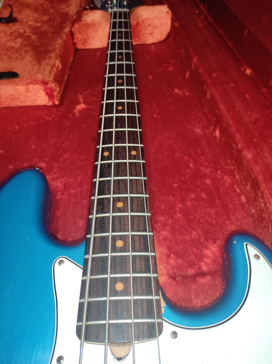 vendo cambio fender jazz bass american deluxe 64 de segunda mano por 1500 €  en Madrid | Guitarristas.info