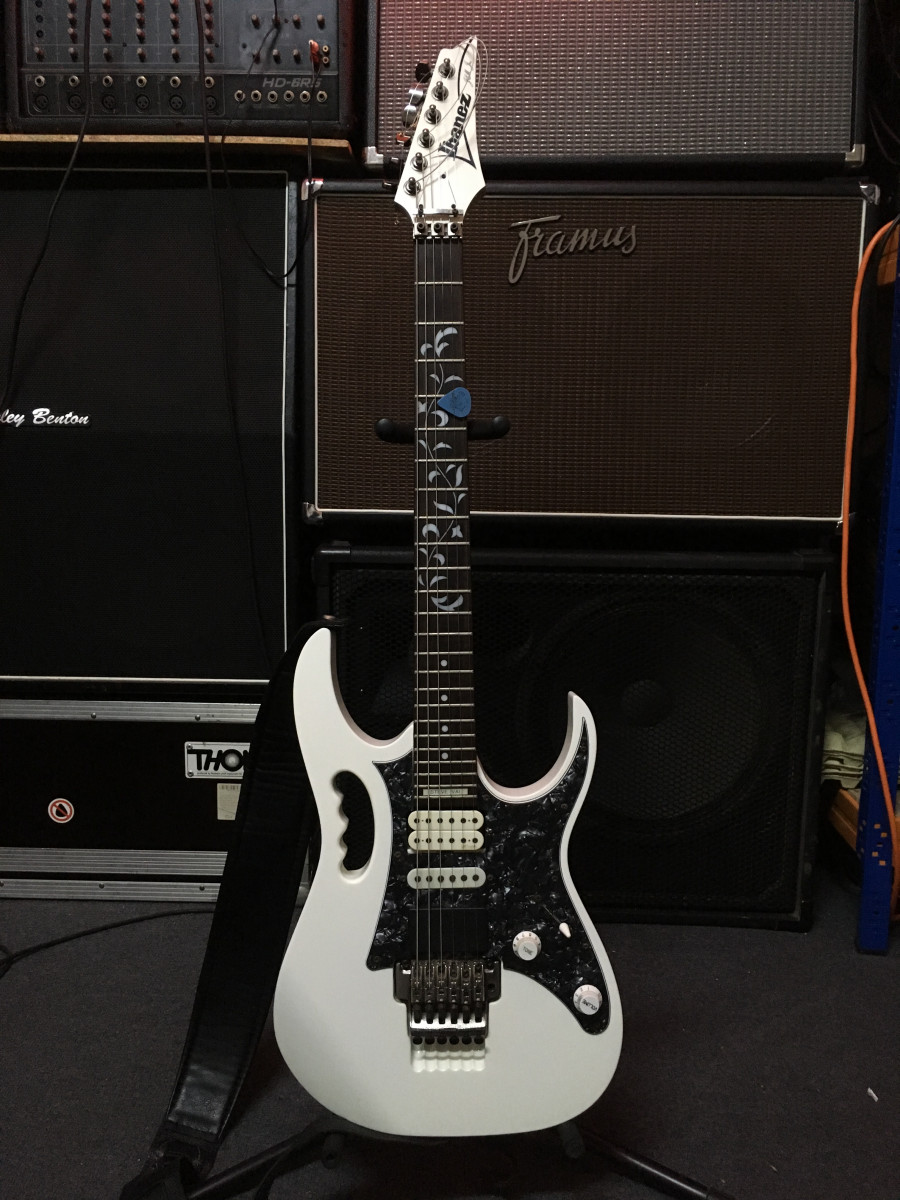 Ibanez Jem 555 de segunda mano por 450 € en Valencia | Guitarristas.info