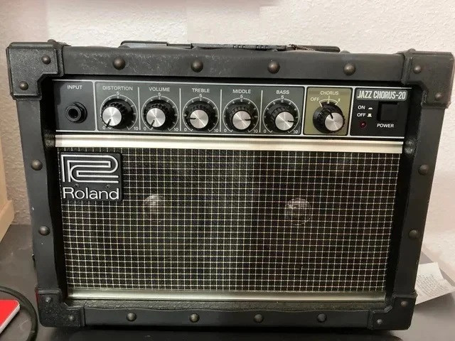 Roland JC-20 Jazz Chorus de segunda mano por 260 € en Málaga