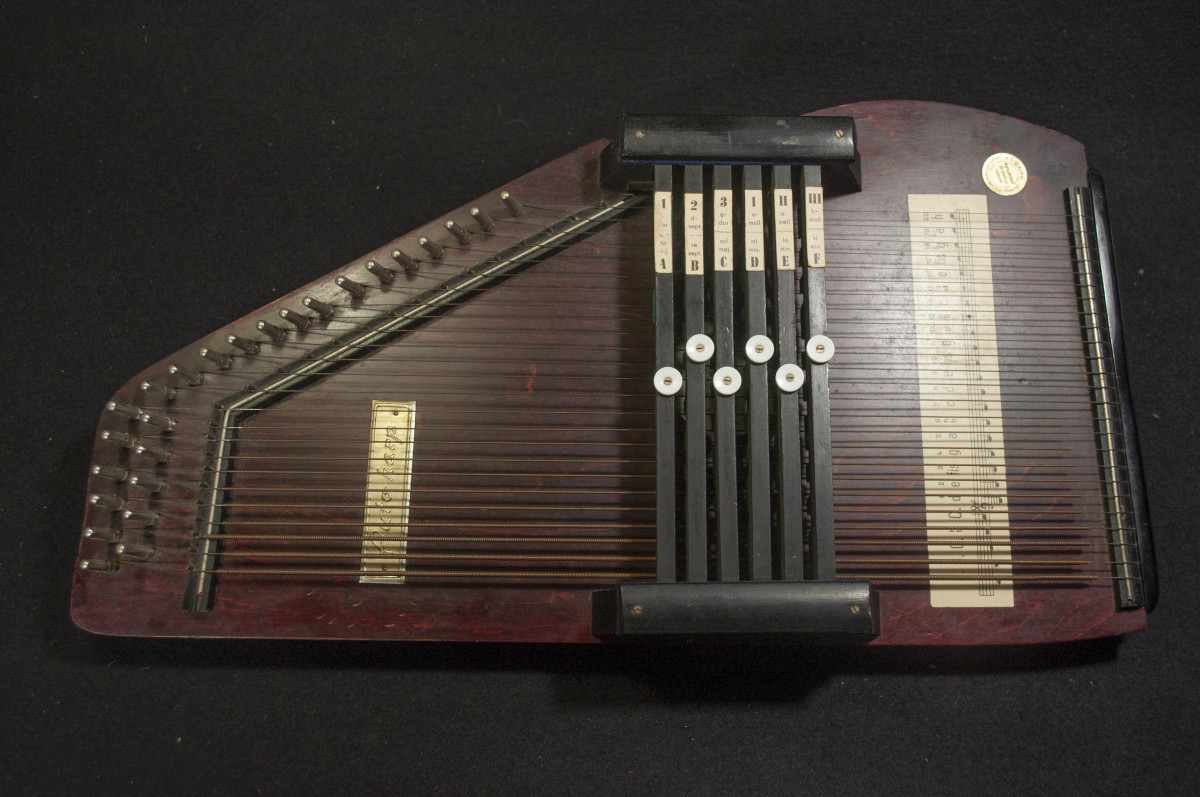 Autoarpa Auto Harp de segunda mano por 100 € en Gipuzkoa Hispasonic