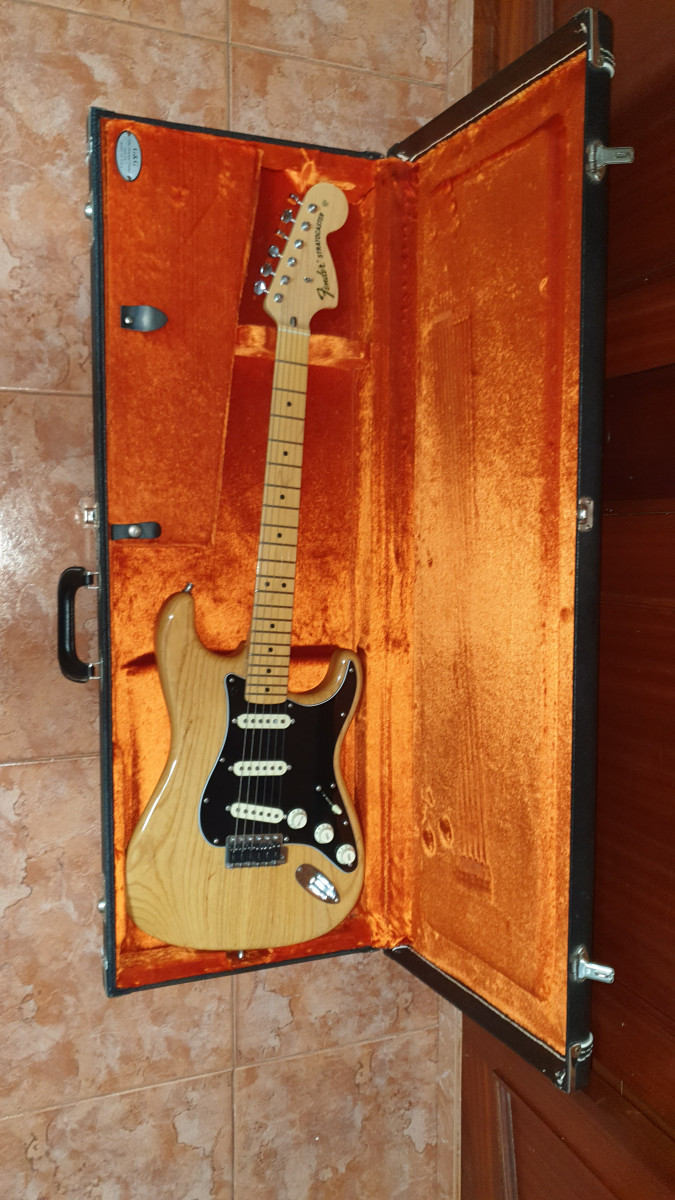 desierto protestante Contratista Fender Stratocaster American Vintage Reissue 70´s 2006 REBAJADA!!! de  segunda mano por 1600 € en Guadalajara | Guitarristas