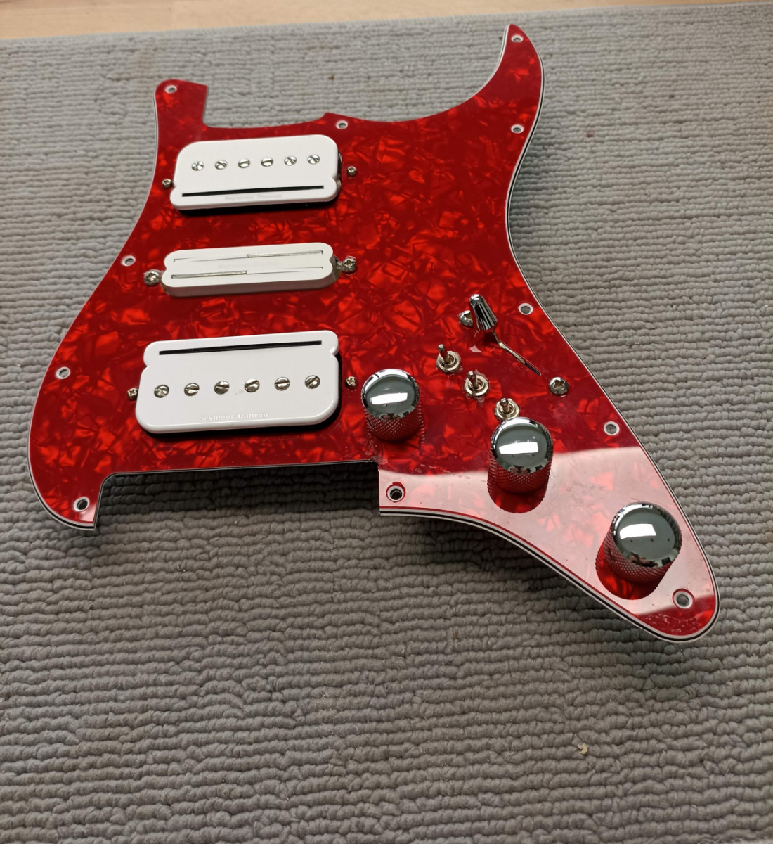 GOLPEADOR STRATOCASTER CON Pastillas Humbucker Seymour Duncan P-Rails de  segunda mano por 200 € en Bizkaia | Guitarristas.info