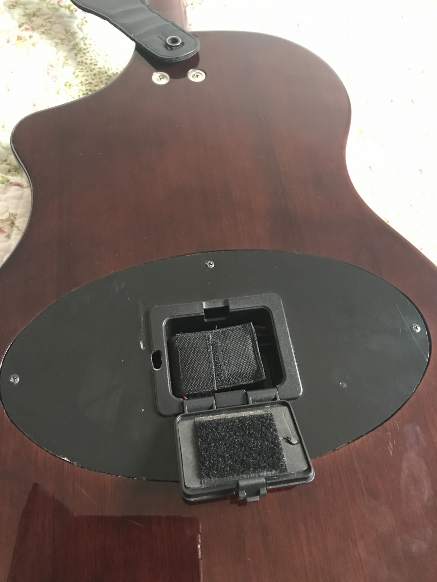 Acustica Line6 variax 300 con previo B Band, pastilla X2 Double para  acustica de segunda mano por 110 € en León | Guitarristas.info