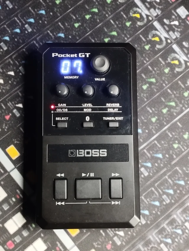 Boss Poket GT Effects Processor de segunda mano por 124 € en