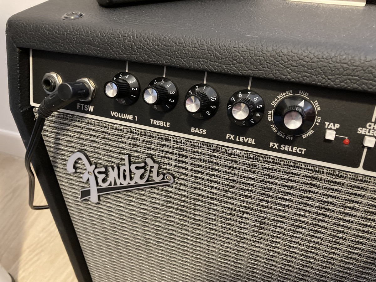 Fender Champion 100 de segunda mano por 190 € en Córdoba | Guitarristas.info