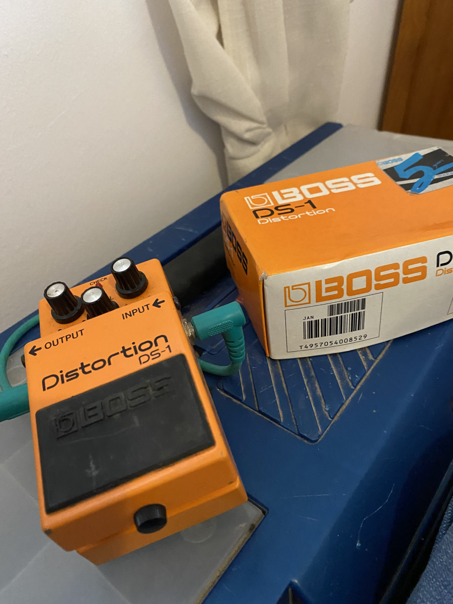 BOSS Distortion DS-1 de segunda mano por 50 € en Cádiz | Guitarristas