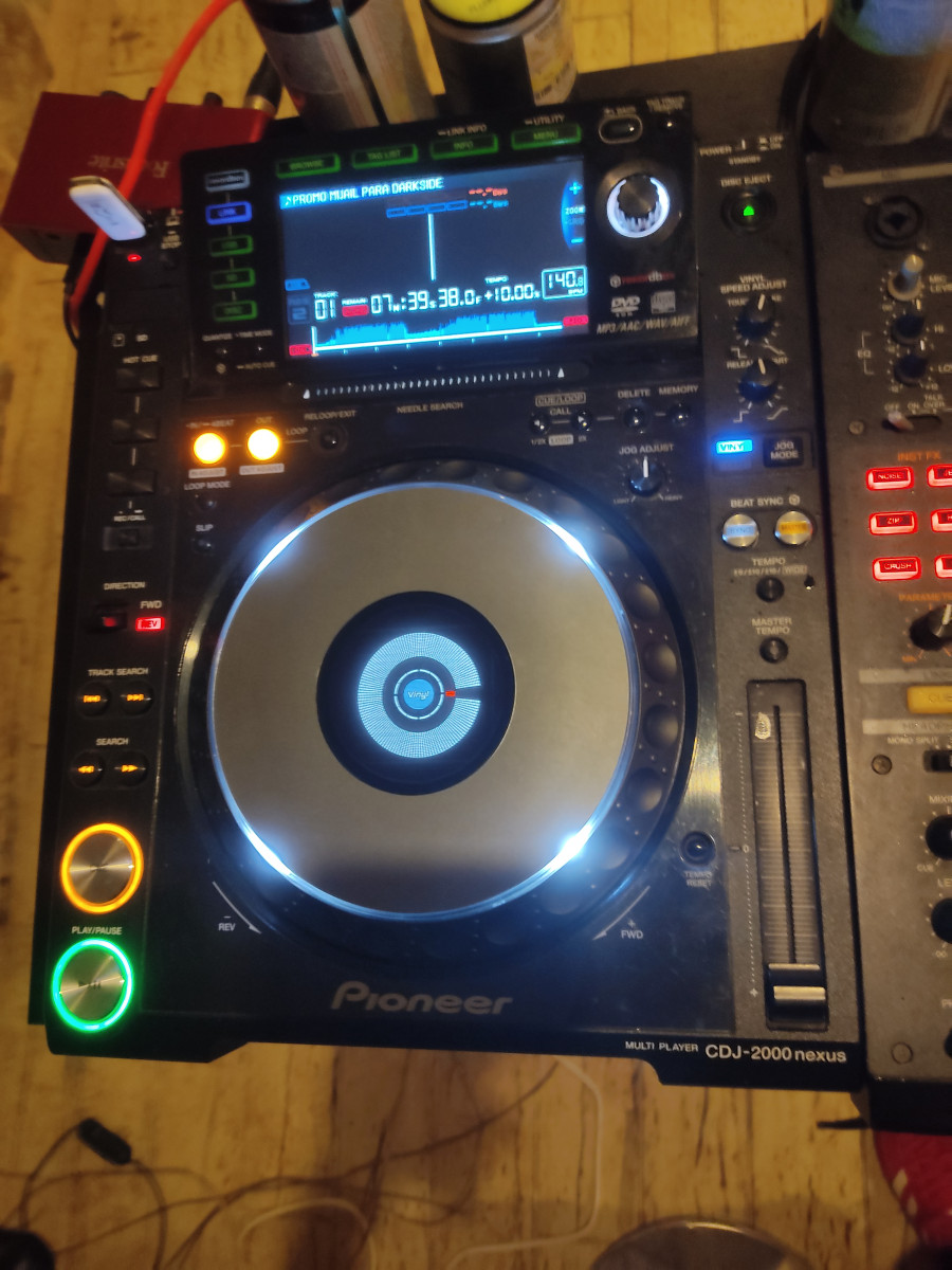 Vendo Pioneer cdj 2000 Nexus de segunda mano por 1250 € en Madrid |  Hispasonic