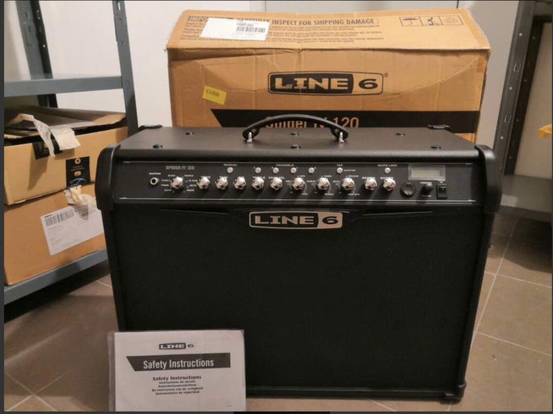 Amplificador de guitarra Line 6 spider IV 120 de segunda mano por 250 € en  Valladolid | Guitarristas.info