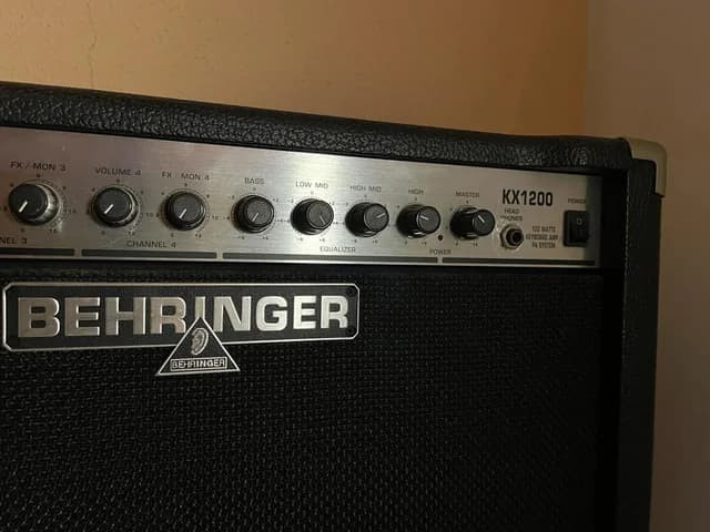 behringer kx1200