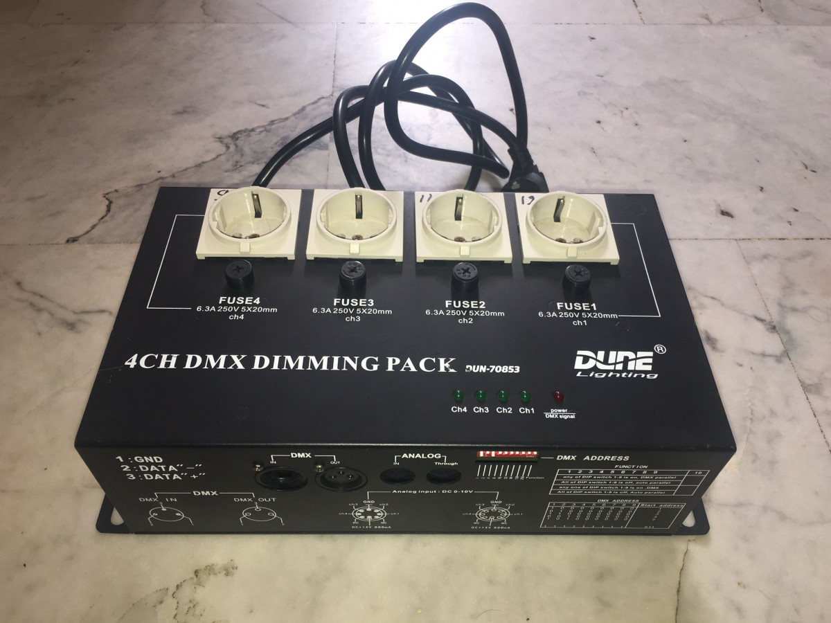Vendo Dimmer de 4 Ch de segunda mano por 40 € en Málaga Hispasonic