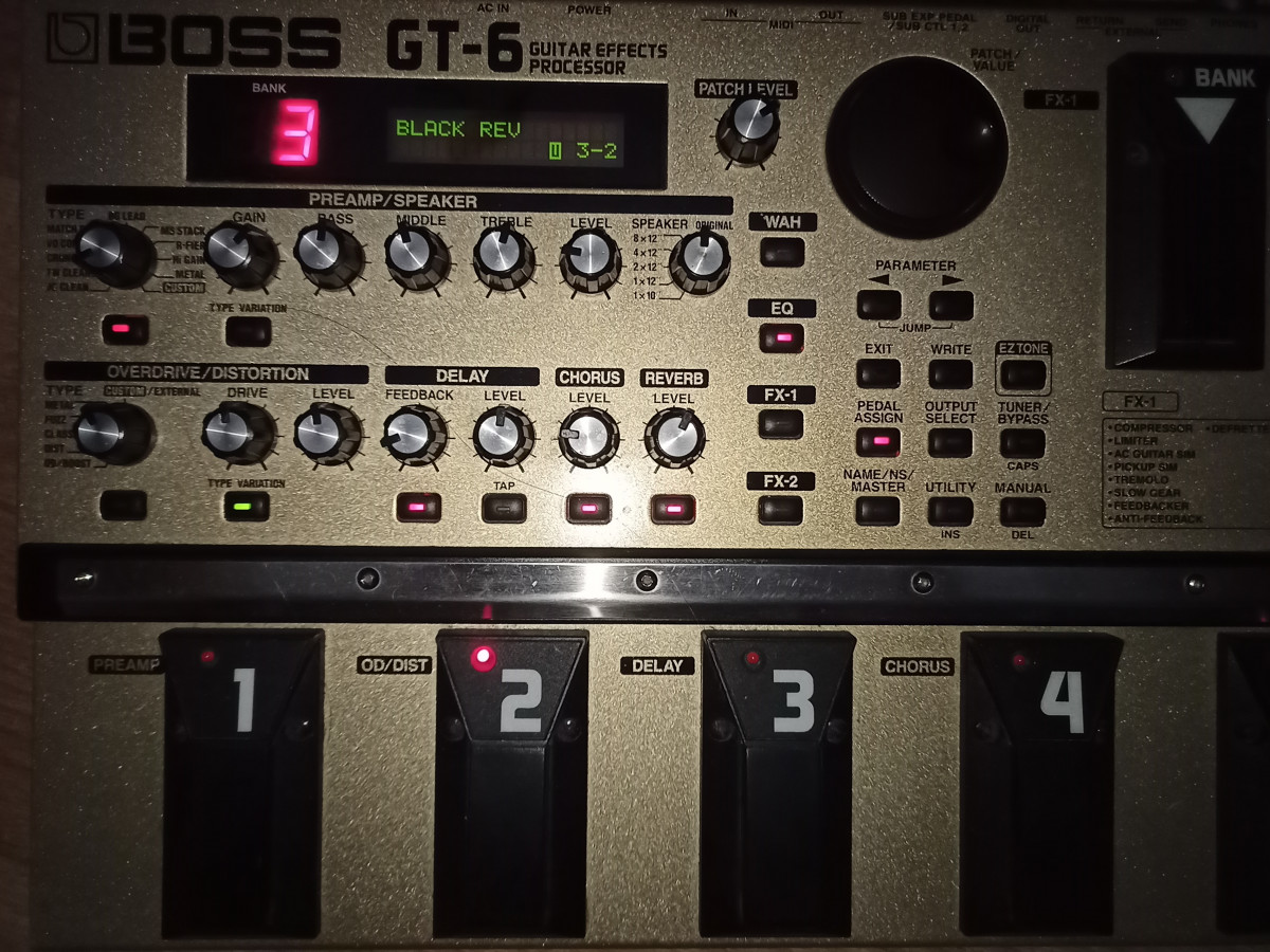 boss GT 6 pedalera efectos guitarra de segunda mano por 150 € en Madrid