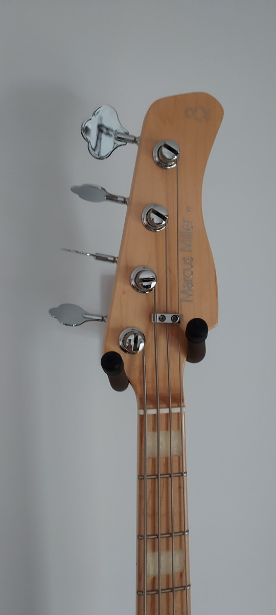 Bajo Marcus Miller V7 de segunda mano por 420 € en Madrid | Hispasonic