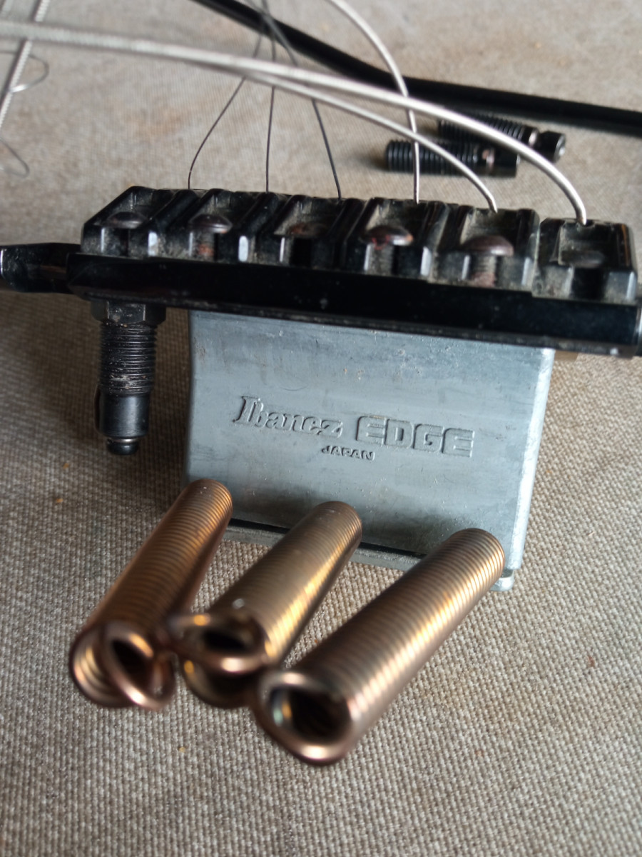 Puente flotante tremolo Ibanez low pro Edge"""""""reservado"""" de