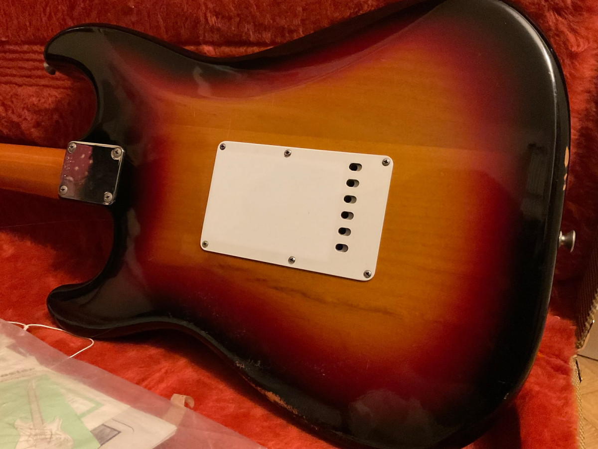 Fender Stratocaster 1984 Fullerton American '62 original de segunda por 1 € Albacete | Guitarristas