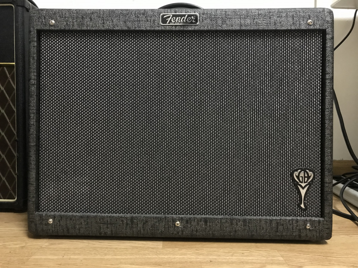 Cambio Fender Hot Rod Deluxe Benson en Madrid Guitarristas