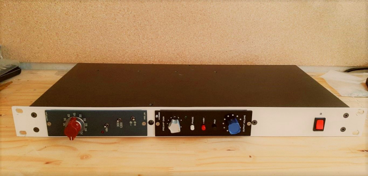 Dual preamp serie 500 (NEVE + API clone) de segunda mano por 1000 € en
