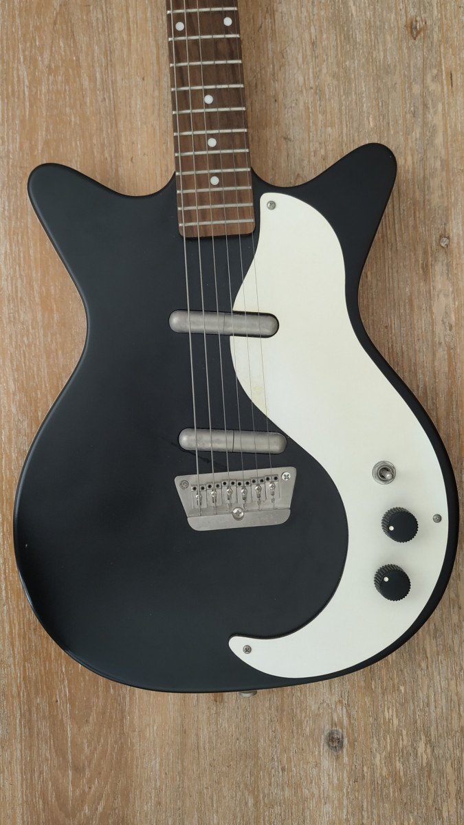 Danelectro DC59 de segunda mano por 350 € en Madrid | Guitarristas.info