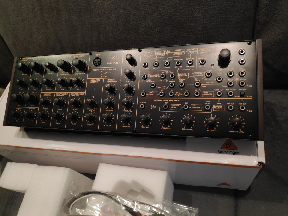 Behringer K2 de segunda mano por 210 € en Barcelona | Hispasonic