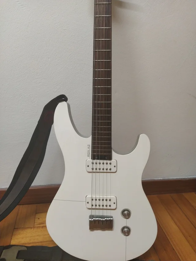 YAMAHA RGX A2 vendo/cambio de segunda mano por 360 € en Pontevedra |  Guitarristas.info