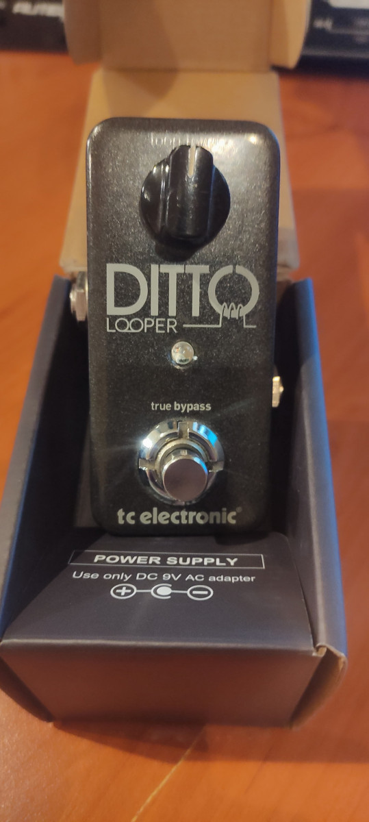 Ditto Looper T.C. Electronics de segunda mano por 50 € en Madrid Guitarristas