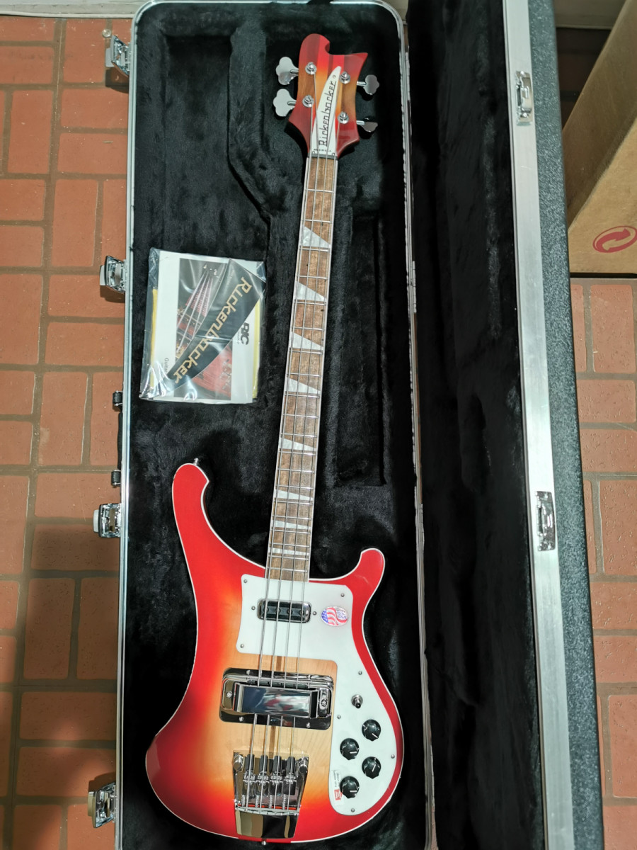 Rickenbacker 4003 Fireglo 2022. Nuevo sin estrenar de segunda mano por 2399  € en Madrid | Guitarristas.info